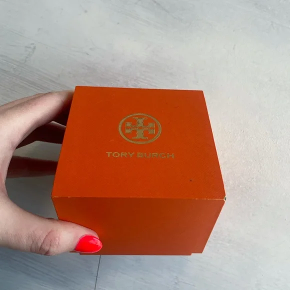 ❌SOLD❌Tory Burch Gigi Gold Stainless Leather Wrap Watch 28mm TBW2002 - Picture 8 of 8